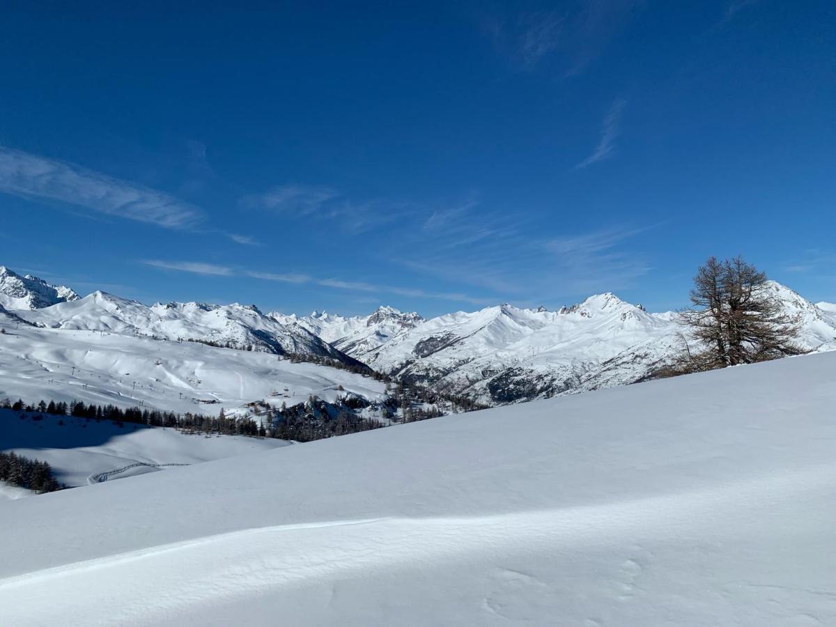 Shangry-La Lägenhet Briançon Exteriör bild